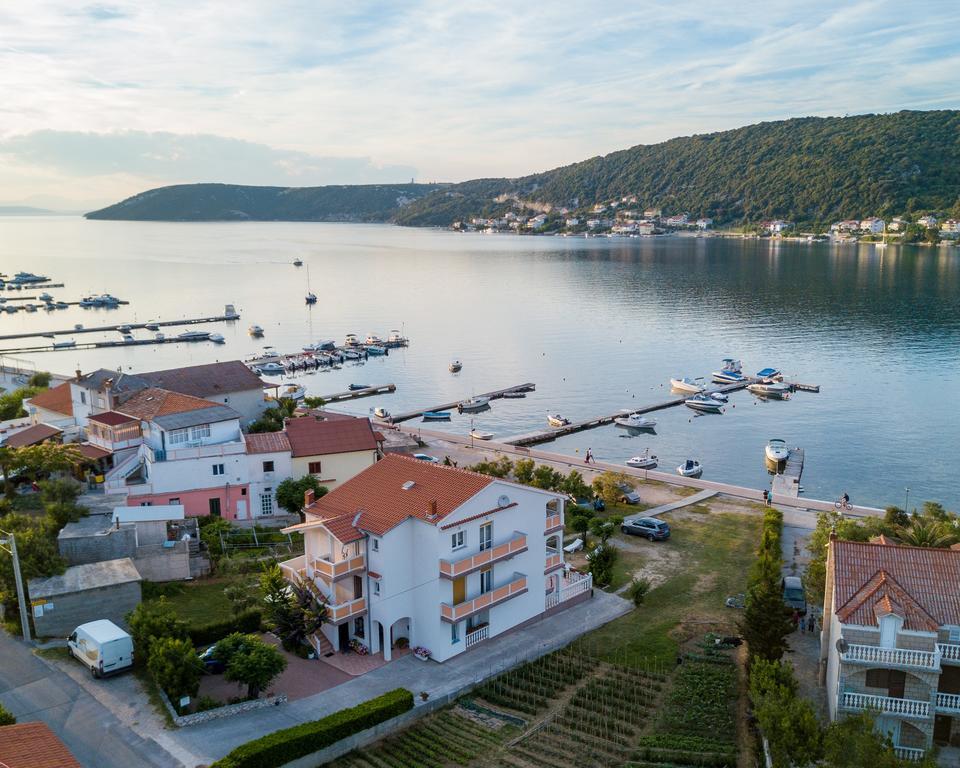 Tomulic Jasna I Miljenko Apartment Supetarska Draga Luaran gambar