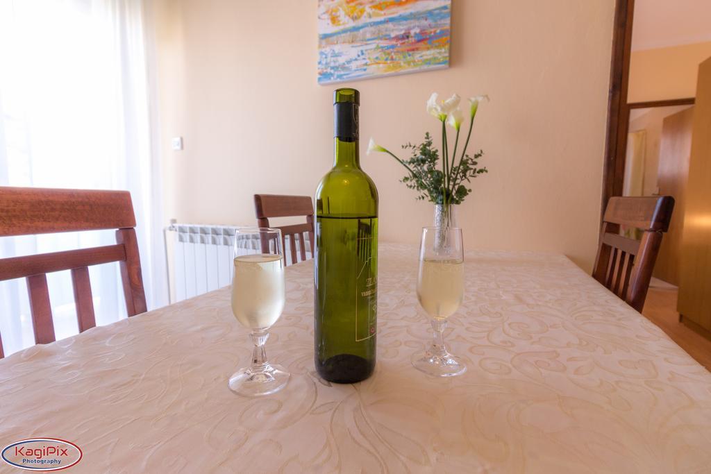 Tomulic Jasna I Miljenko Apartment Supetarska Draga Luaran gambar