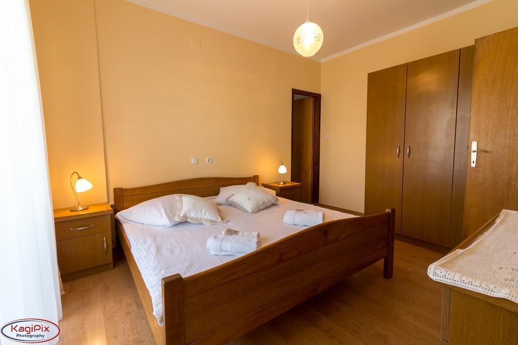 Tomulic Jasna I Miljenko Apartment Supetarska Draga Luaran gambar